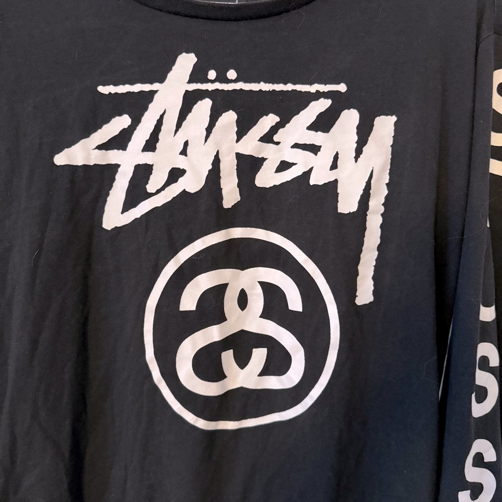 Stussy Long Sleeve Graphic Logo Tee in black and white - Picture 6 of 12